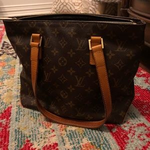 Used Authentic Louis Vuitton shoulder bag
